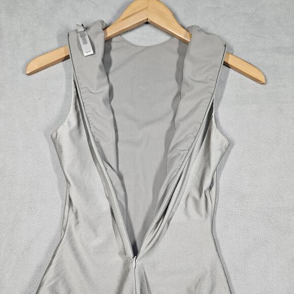 Skims Disco Sleeveless Bodysuit Size S Mock Neck Zipper Back Stretch Casual Top - Picture 9 of 14